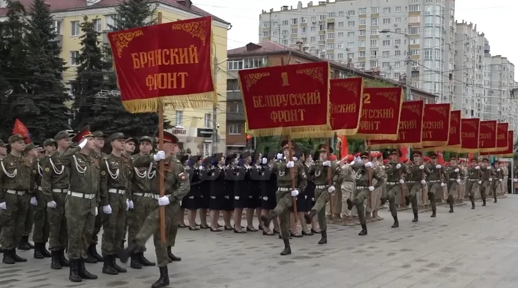 Брянский марш в честь Дня Победы привлёк внимание федеральных СМИ