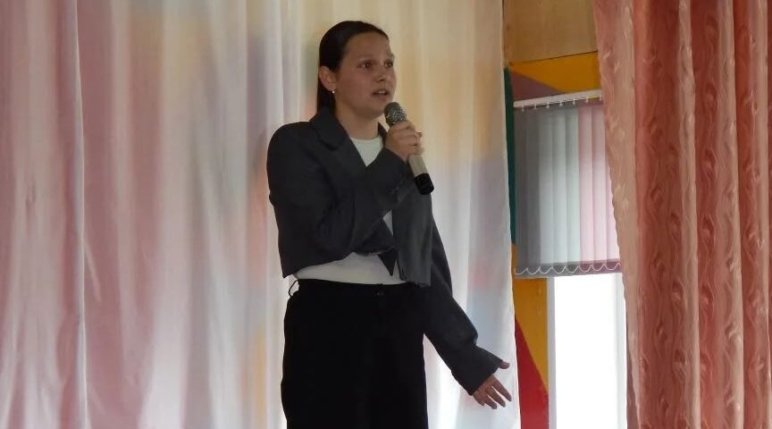 Ученица из Комаричского района стала лауреатом областного конкурса