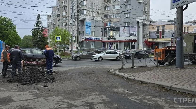 В Брянске продолжается обновление Красноармейской улицы