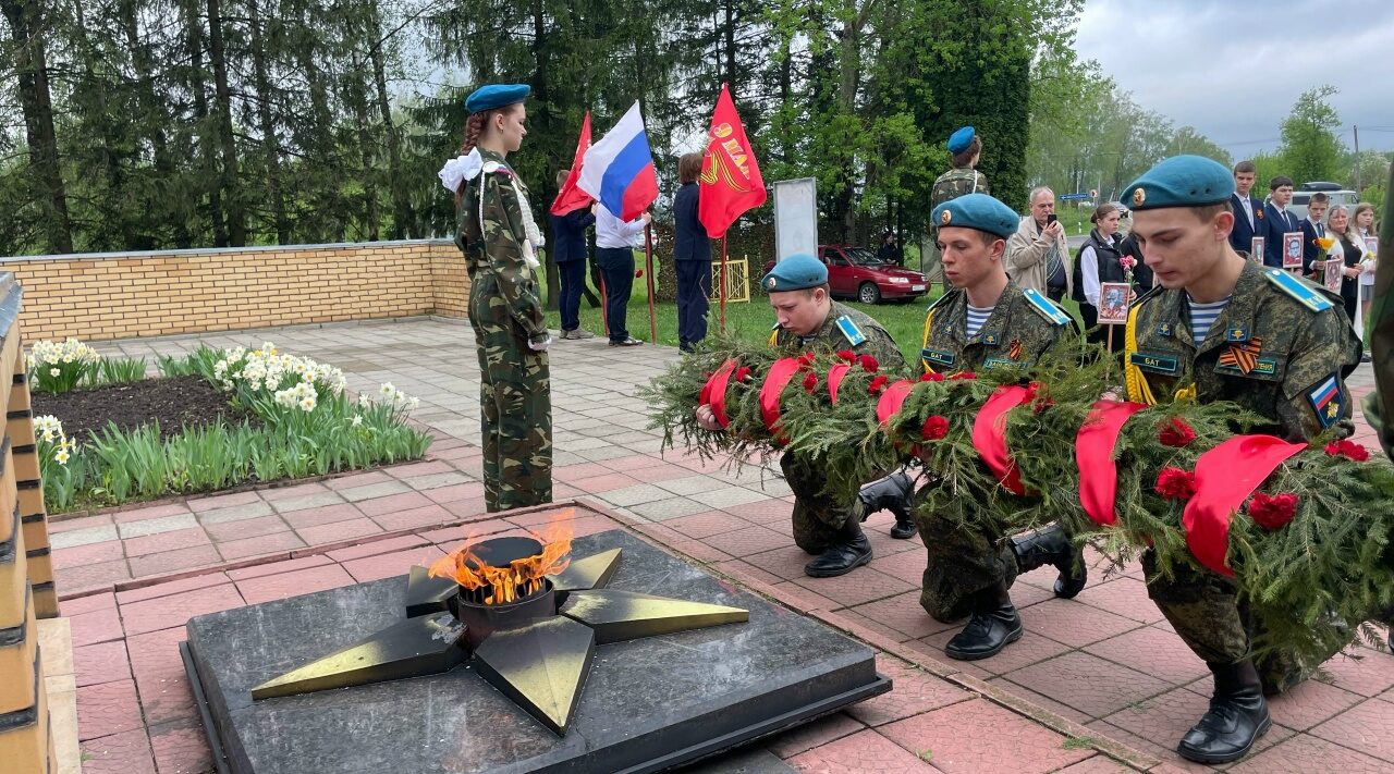 В Стародубском округе отмечают 81-ю годовщину Победы в Великой Отечественной войне