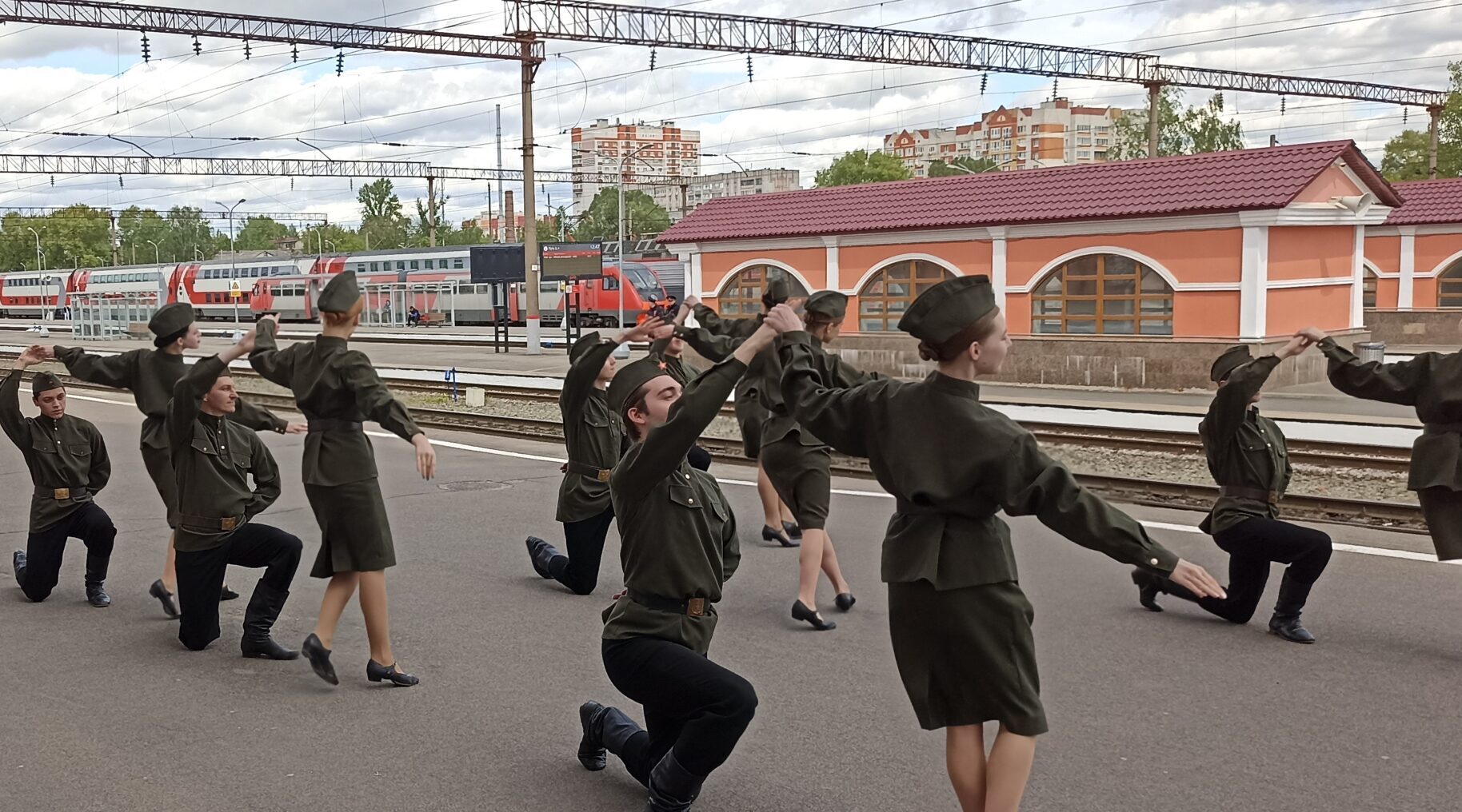 На перроне Брянска-Орловского прозвучит «Вальс Победы»