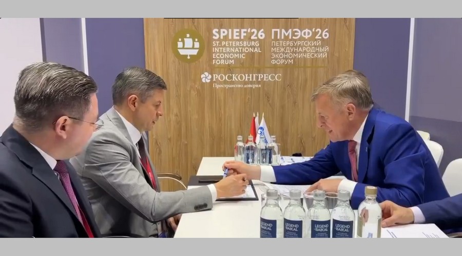 Егор Ковальчук встретился с Сергеем Густовым на Петербургском международном экономическом форуме