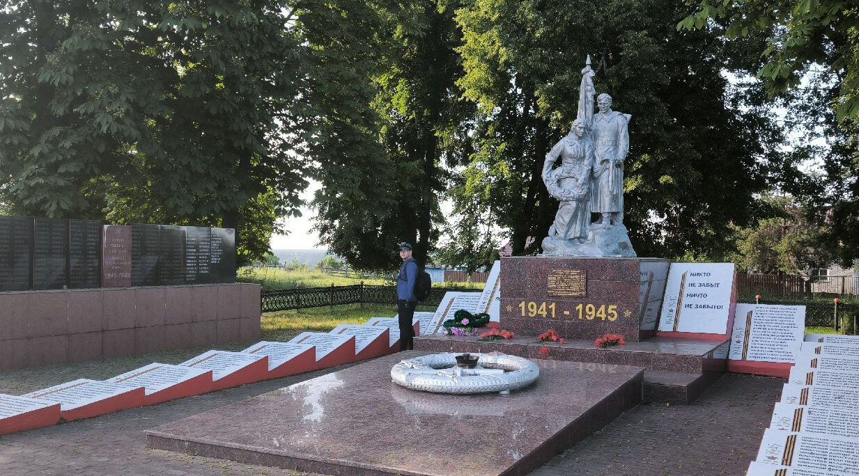 Сотрудники регионального УФСИН посетили места боевой славы