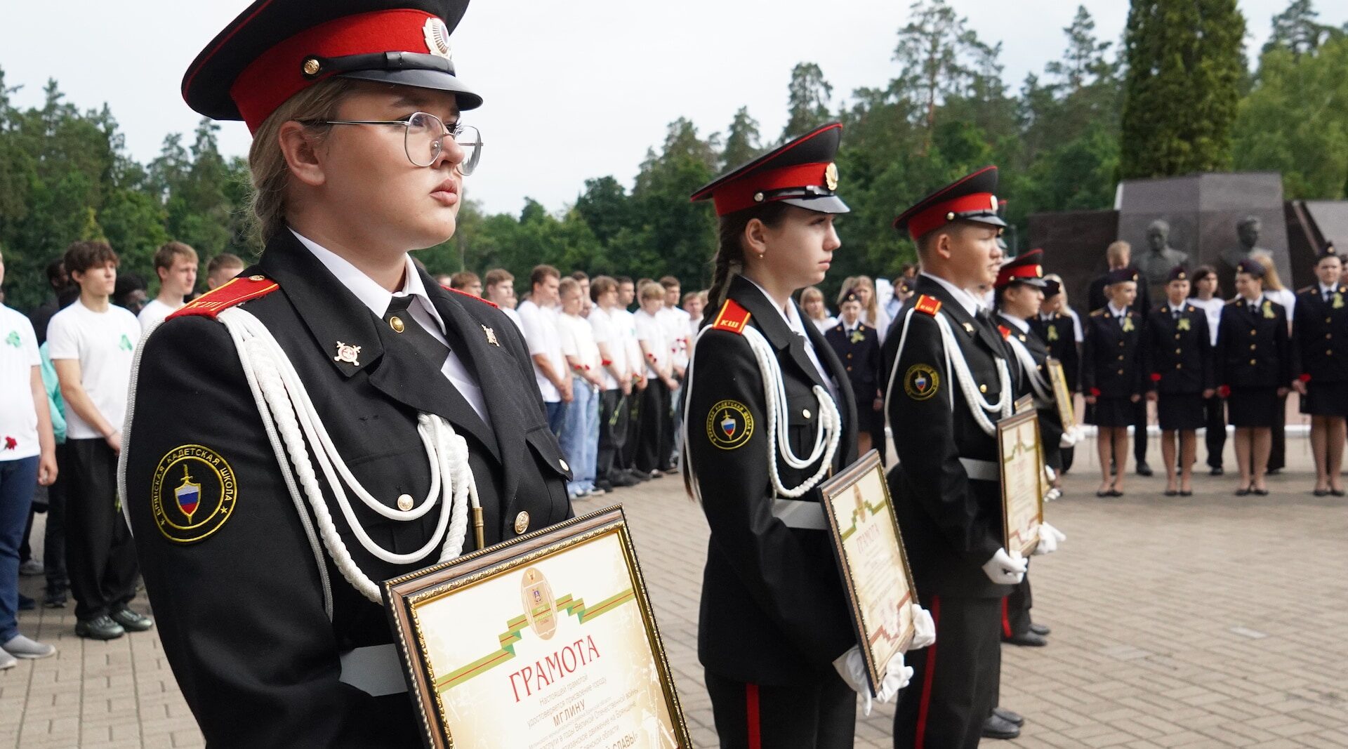 Брянские кадеты проходят школу патриотизма