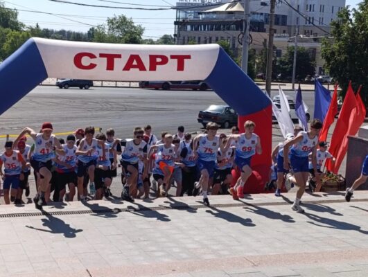 В Брянске спортом занимаются 3 887 человек