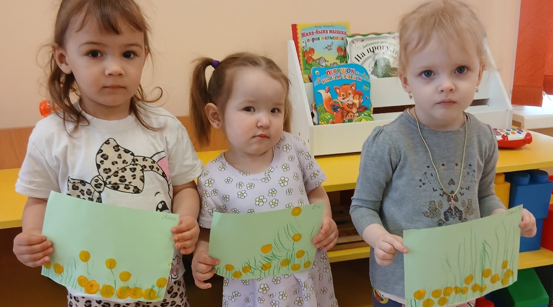 Дошкольники из Новозыбкова изучают жизненный цикл одуванчика