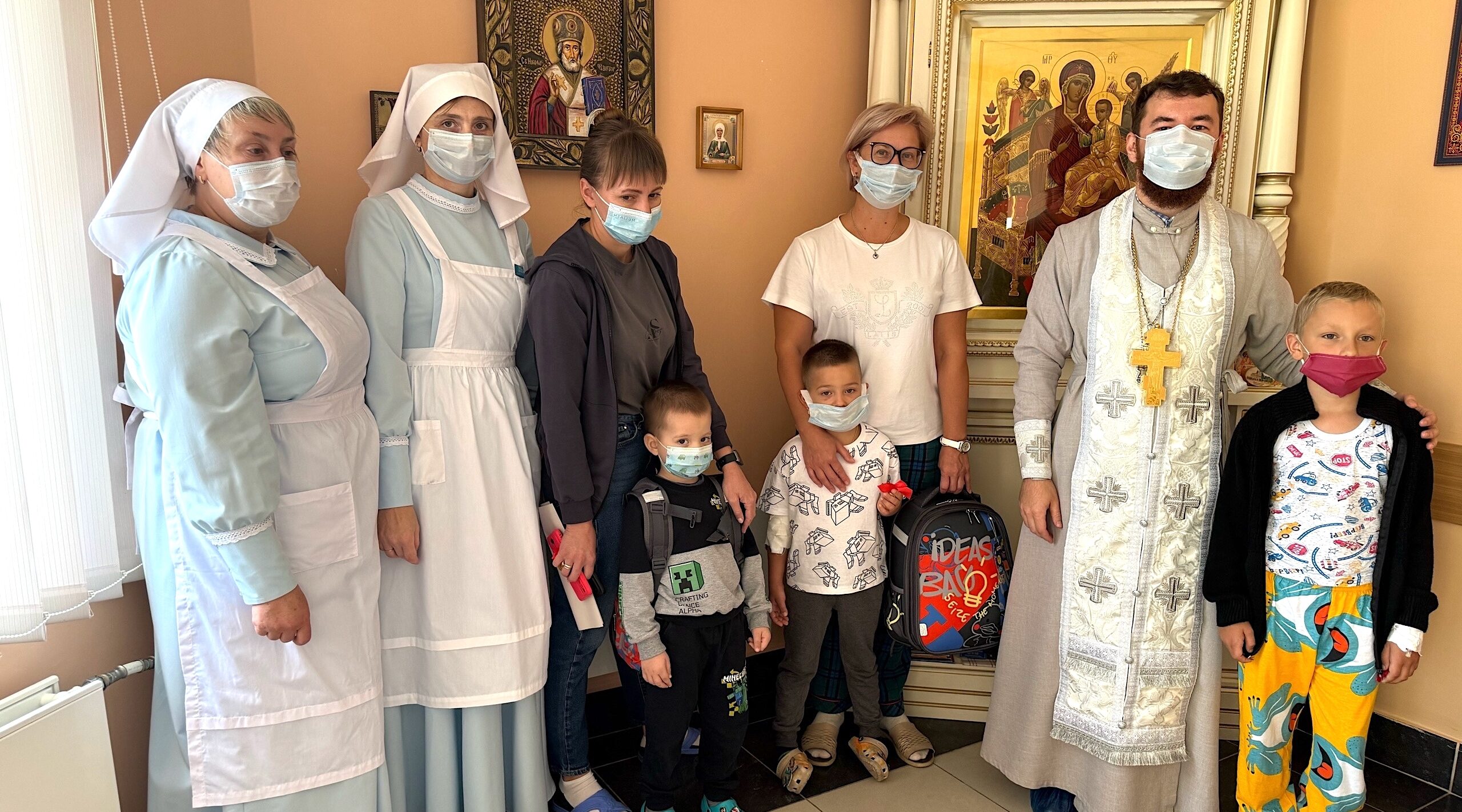 В Брянске прошёл День знаний для ребят, проходящих лечение в онкогематологическом центре