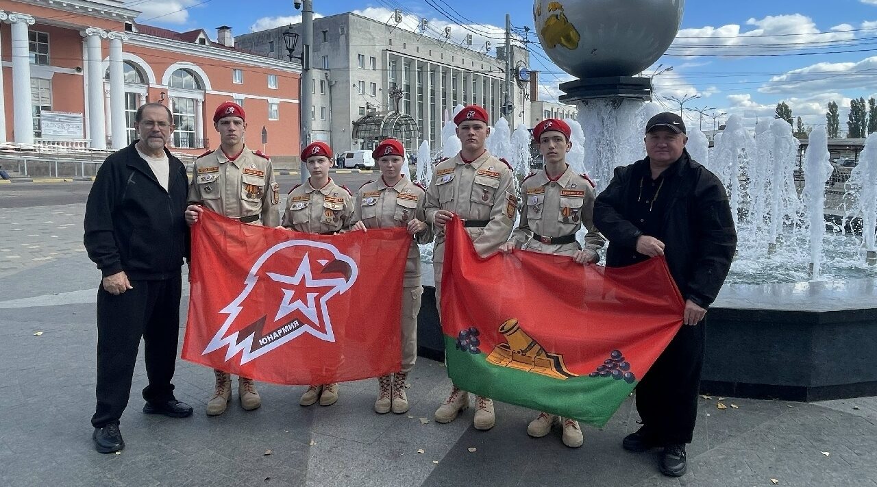 Брянская команда Поста № 1 вошла в десятку лучших на Всероссийском слёте «Наследники Победы»