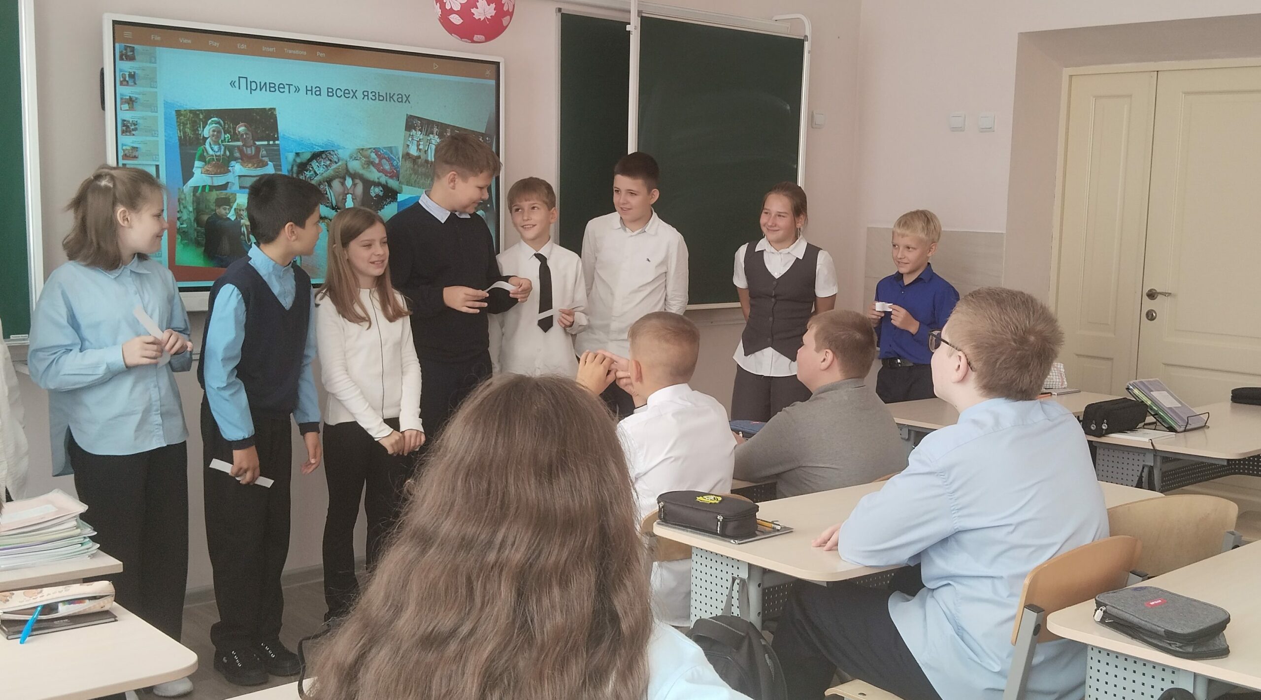 Язык дружбы понятен школьникам Брянска любой национальности