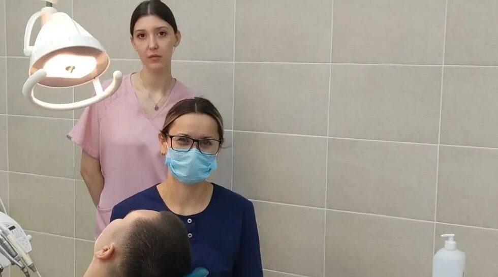 В детском отделении Брянской стоматологической поликлиники работает новый специалист