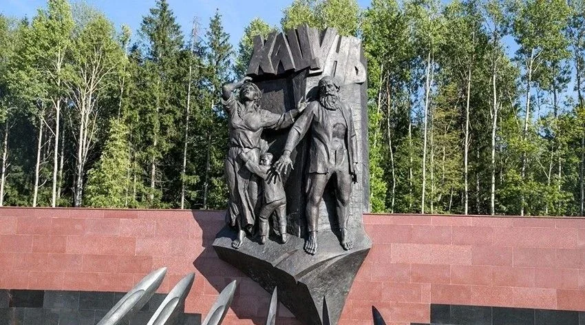Жители Брянщины чтят память Хацуни